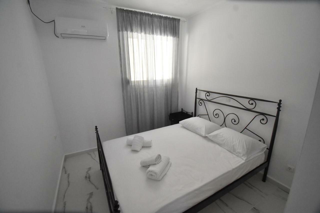 Anesis Apartment Karpathos Exterior foto